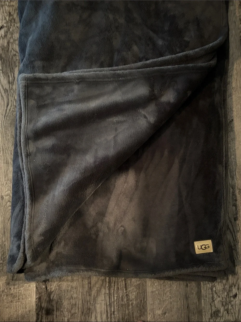 Ugg Plush Blanket - Charcoal Grey - Size Full/Queen